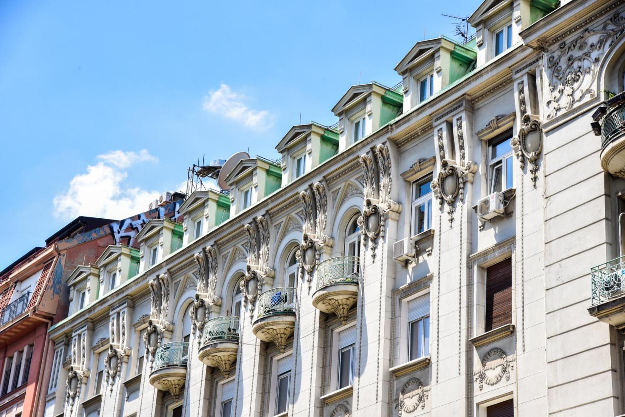 Republic Square Luxury Suites Белград Екстер'єр фото